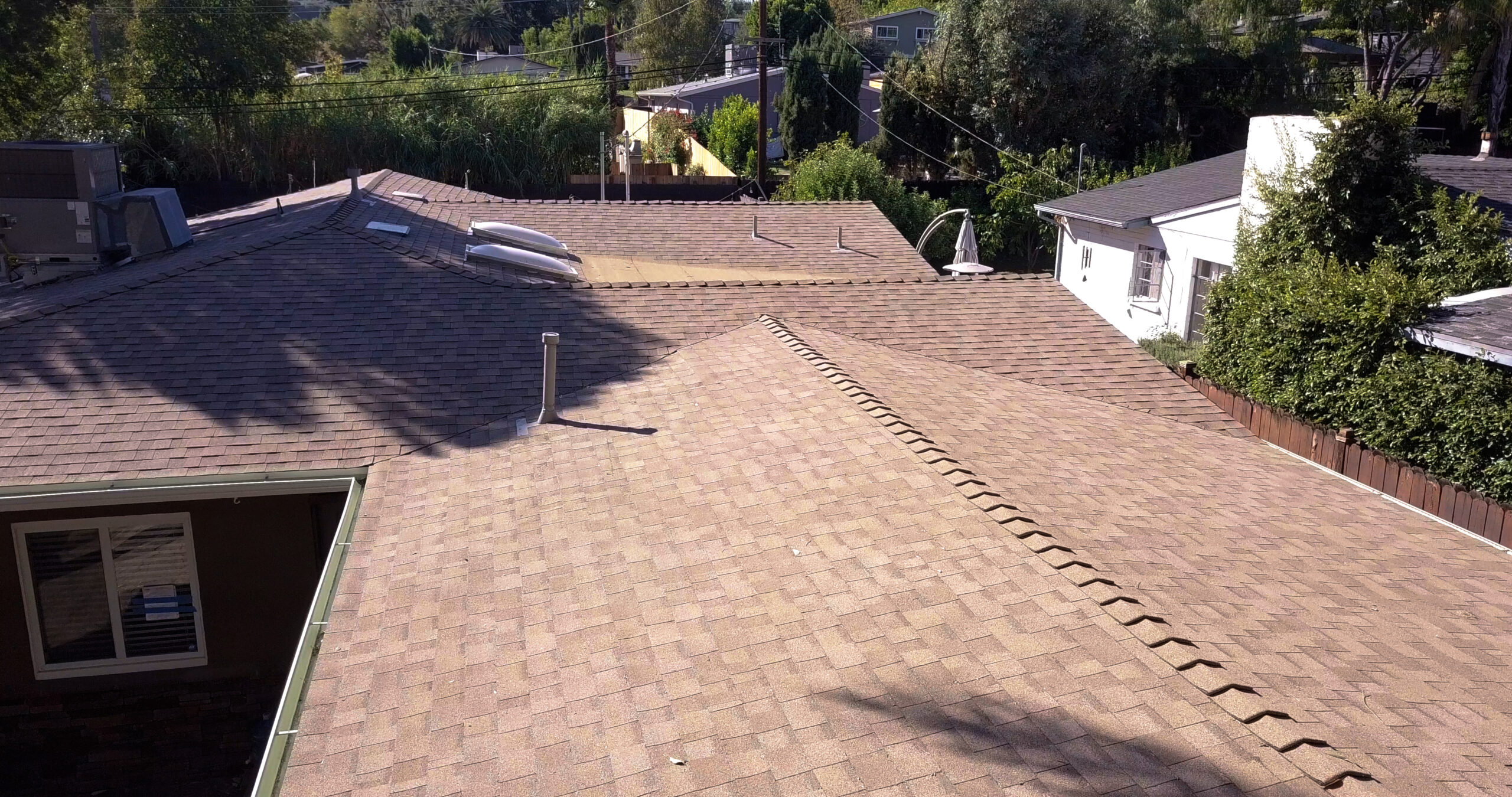 Finding the Right Balance: A Comprehensive Guide to Roof Insulation Thickness